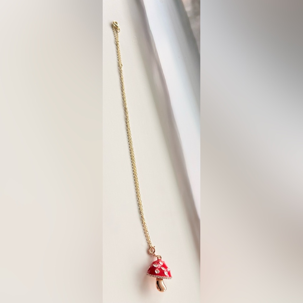 Gold Chain Mushroom Necklace